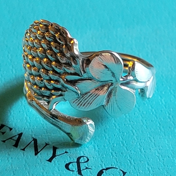 1885 Tiffany & Company Bloomed Clover Shamrock Spoon Ring in Sterling Silver #34 - Picture 13 of 17
